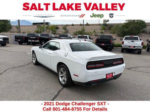 2021 Dodge Challenger SXT
