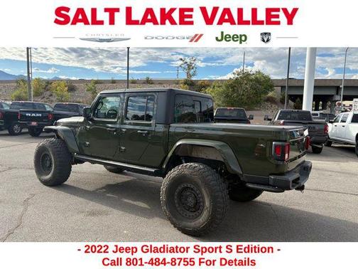 2022 Jeep Gladiator Sport S