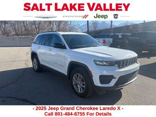 2025 Jeep Grand Cherokee Laredo