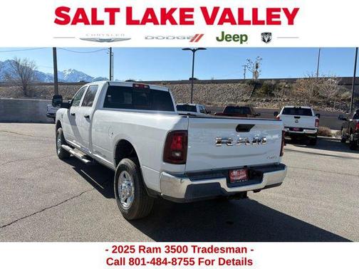 2025 RAM 3500 Tradesman Crew Cab 4x4 8' Box