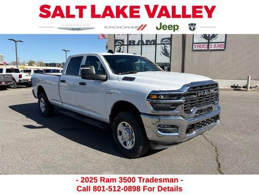 2025 RAM 3500 Tradesman Crew Cab 4x4 8' Box