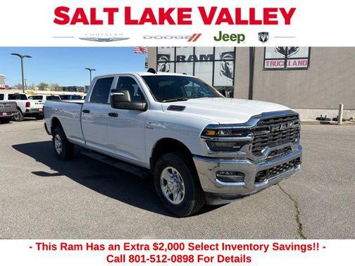 2025 RAM 3500 Tradesman Crew Cab 4x4 8' Box