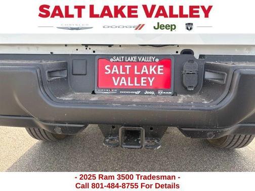2025 RAM 3500 Tradesman Crew Cab 4x4 8' Box