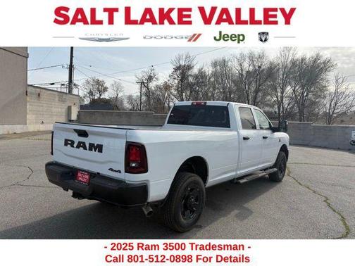 2025 RAM 3500 Tradesman Crew Cab 4x4 8' Box