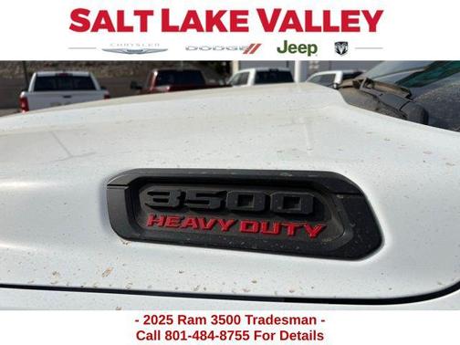 2025 RAM 3500 Tradesman Crew Cab 4x4 8' Box