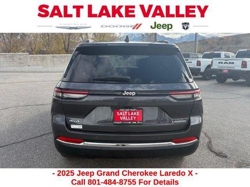 2025 Jeep Grand Cherokee Laredo