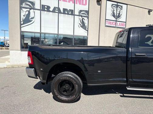 2020 RAM 3500 Tradesman Crew Cab 4x4 8' Box