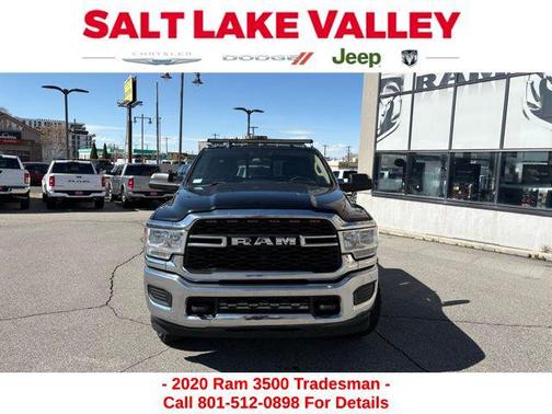 2020 RAM 3500 Tradesman Crew Cab 4x4 8' Box
