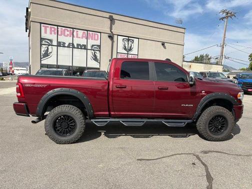 2023 RAM 2500 Laramie Crew Cab 4x4 6'4' Box