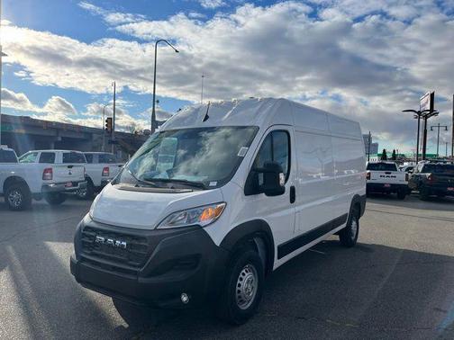 2025 RAM ProMaster 2500 Tradesman