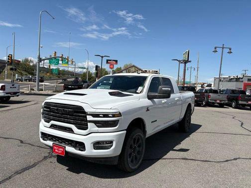 2025 RAM 2500 Laramie Crew Cab 4x4 6'4' Box