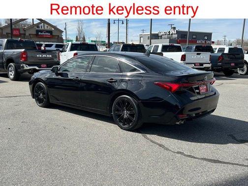2019 Toyota Avalon XSE