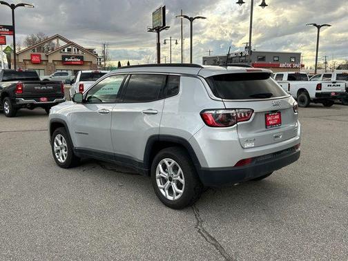 2025 Jeep Compass Latitude