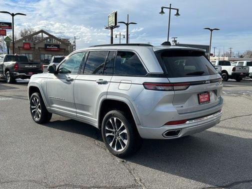 2024 Jeep Grand Cherokee 4xe Overland