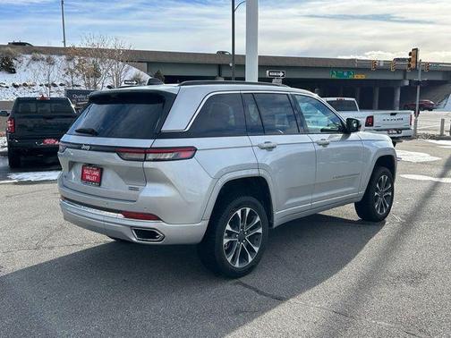2024 Jeep Grand Cherokee 4xe Overland