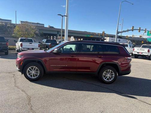 2024 Jeep Grand Cherokee L Laredo
