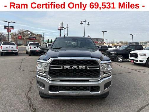 2022 RAM 2500 Tradesman Crew Cab 4x4 8' Box