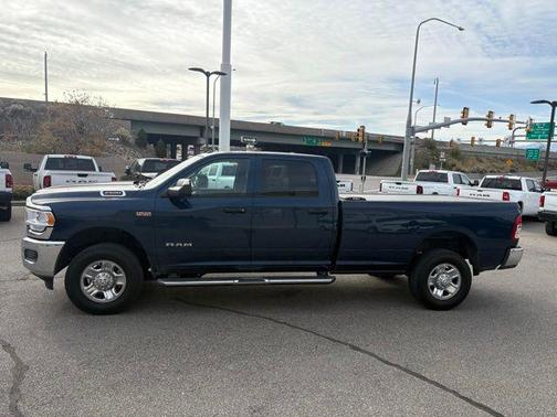 2022 RAM 2500 Tradesman Crew Cab 4x4 8' Box