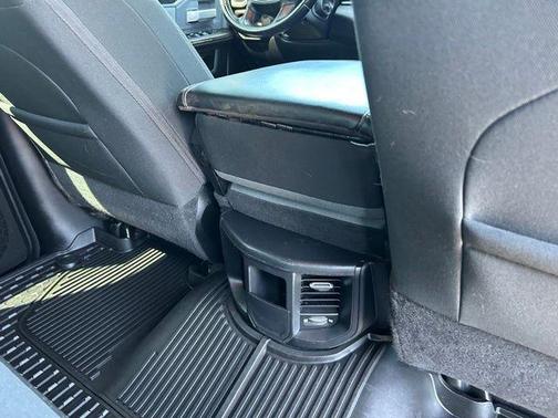 2022 RAM 2500 Big Horn Mega Cab 4x4 6'4'' Box