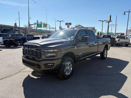 2025 RAM 3500 Big Horn Crew Cab 4x4 8' Box