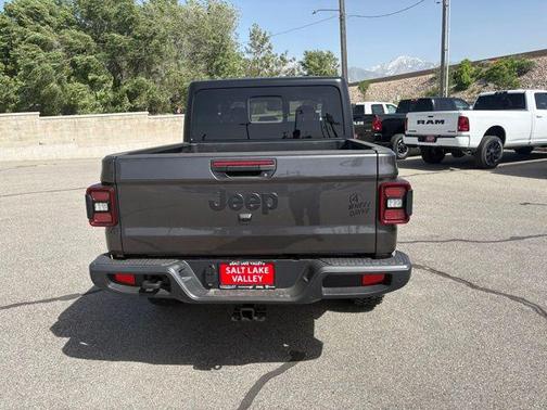 2025 Jeep Gladiator Willys