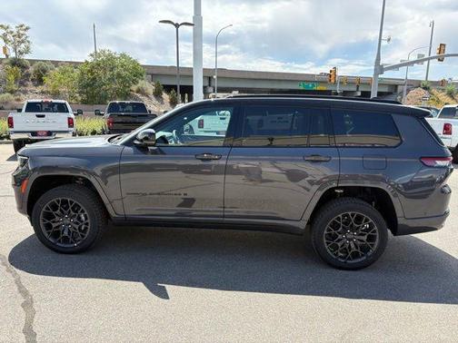2025 Jeep Grand Cherokee L Summit Reserve