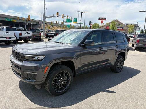 2025 Jeep Grand Cherokee L Summit Reserve
