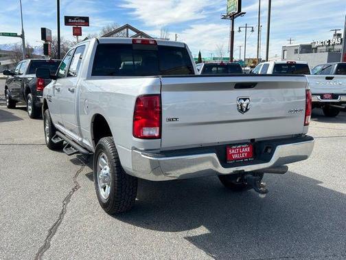 2017 RAM 2500 SLT Crew Cab 4x4 6'4' Box