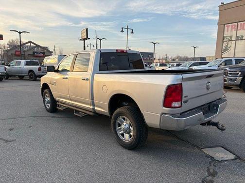 2017 RAM 2500 SLT Crew Cab 4x4 6'4' Box