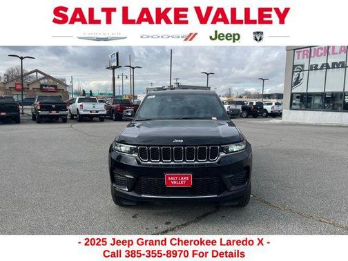 2025 Jeep Grand Cherokee Laredo
