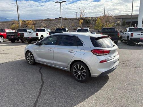 2019 Hyundai Elantra GT Base