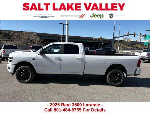 2025 RAM 3500 Laramie Crew Cab 4x4 8' Box