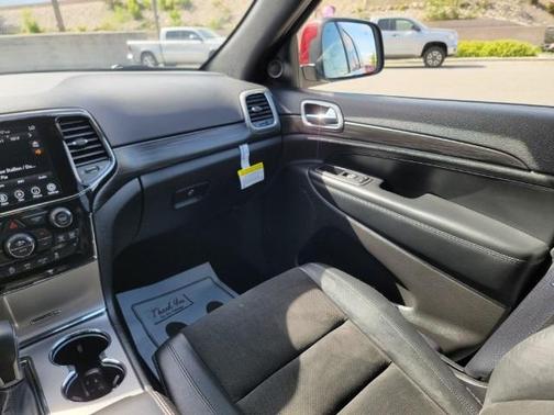 2021 Jeep Grand Cherokee Laredo X for sale in South Salt Lake, UT - image 17