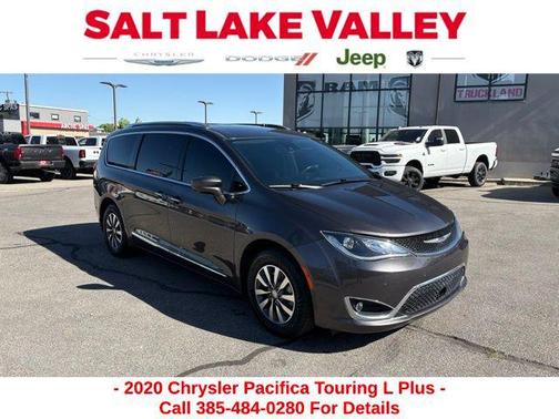 2020 Chrysler Pacifica Touring-L Plus