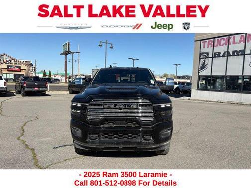 2025 RAM 3500 Laramie Crew Cab 4x4 8' Box