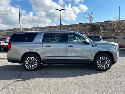 2024 GMC Yukon XL Denali Ultimate