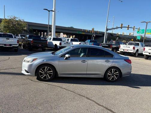 2017 Subaru Legacy Sport