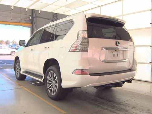 2023 Lexus GX 460 Luxury