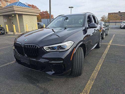 2023 BMW X5 M50i