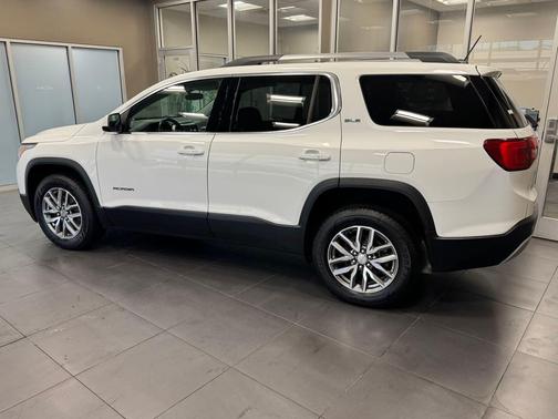 2019 GMC Acadia SLE-2