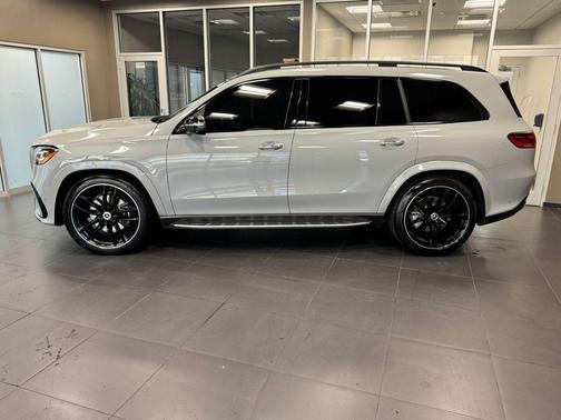 2024 Mercedes-Benz GLS 580 4MATIC