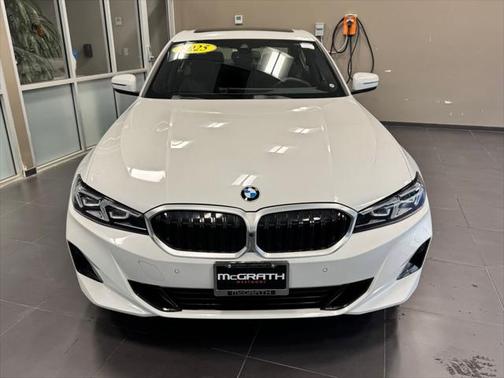2025 BMW 330 i xDrive