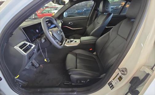 2025 BMW 330 i xDrive
