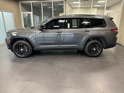 2024 Jeep Grand Cherokee L Laredo
