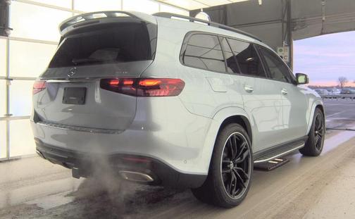 2025 Mercedes-Benz GLS 580 4MATIC
