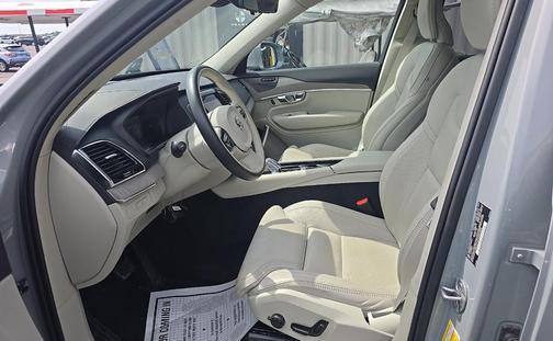 Vapour Grey Metallic 2025 Volvo XC90 Plug-In Hybrid T8 Ultra 7-Seater