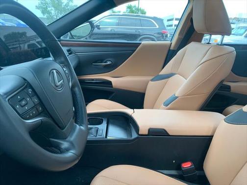 2024 Lexus ES 350 Base