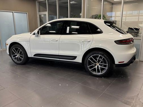 White 2023 Porsche Macan Macan