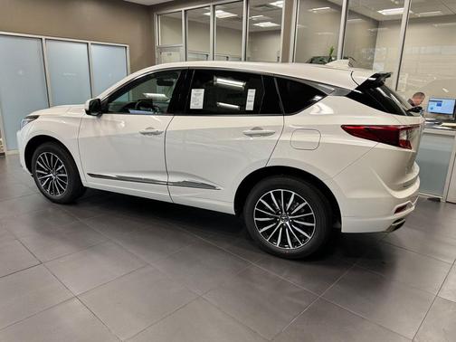 2026 Acura RDX Advance Package