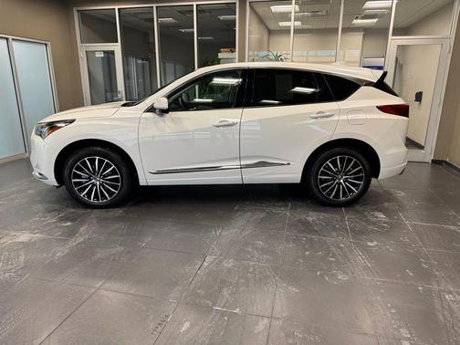 2025 Acura RDX Advance Package